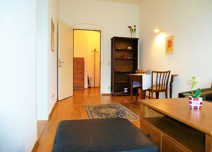 Charming, Central, Spacious Lägenhet